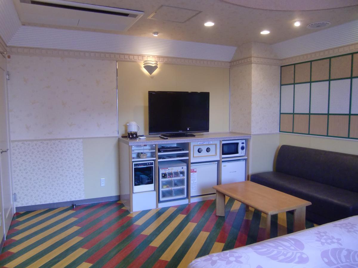 Golf Kofu Showa (Adults Only) Exterior photo
