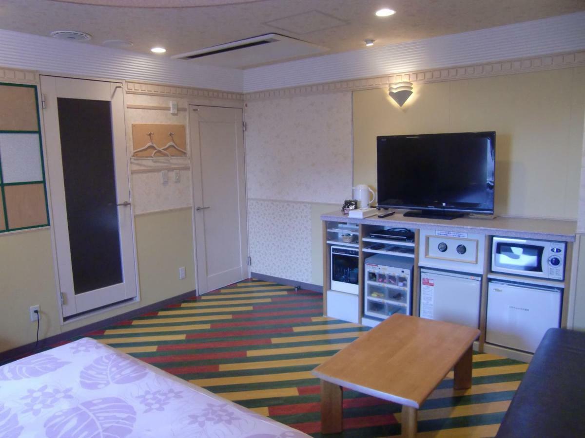 Golf Kofu Showa (Adults Only) Exterior photo